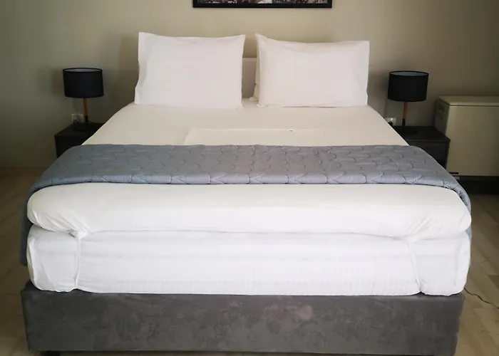 Androniki Suite