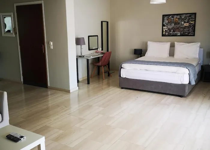 Androniki Suite